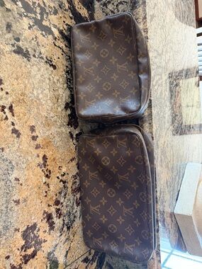 LV TROUSSE 28 & 23